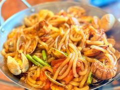 -鹰龙海畔度假酒店(咸祥店)