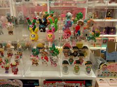 -泡泡玛特POPMART(蓝色港湾店)