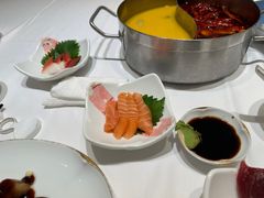 -京彩臻品火锅