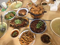 热拌牛肉-人和水上飘(第一家店)