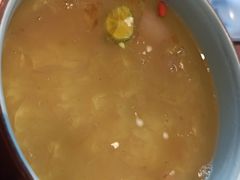 银耳汤-佳兰雅序融合菜(高新店)