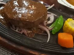 -尊品牛排(恒峰店)