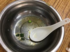 -荣巷小馄饨(荣巷店)