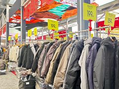 -广州壹马服装广场