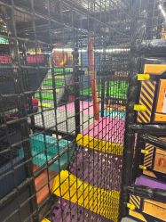 -欧酷世界动力星球(王府井奥莱UP TOWN店)