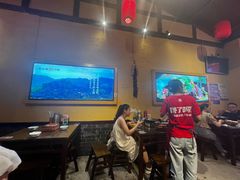 -富正毅三下锅·湘西韵味(天门山索道店)