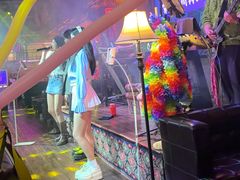 -喜鹊音乐酒馆(西街店)