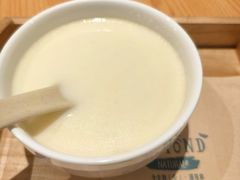 -杏甜品(尖沙咀加拿分道店)