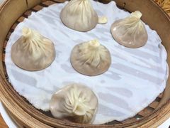 -诚铭记·虾仁汤包·成都小吃(融创店)