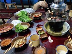 -喝丢一只鞋·东北烤肉·烧烤·铜火锅(江宁店)