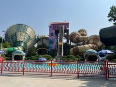 -乐华城·88度温泉乐园