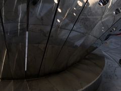 -上海滴水湖皇冠假日酒店