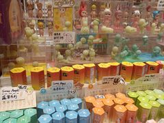 -猫的天空之城概念书店(杭州南宋御街店)