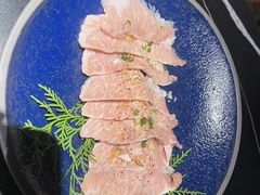-山川小町·极番烧肉(新地假日广场店)