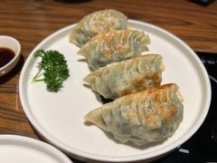 生煎韭菜饺-珍宝轩海鲜火锅(碧湖大厦店)