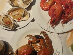 -领鲜活海鲜榴莲自助火锅(东门店)