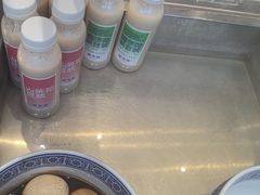 -李与白包子铺(桐梓林店)