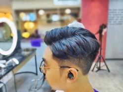 -诗悦发型烫染SALON