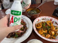 -湖南人家湘菜馆(镇江路店)