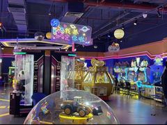 -星舰梦航(广百广场荔胜店)