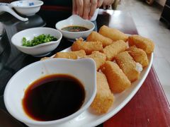 -老来福·非遗酸汤兔(凯旋路店)