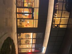-必胜客(大坪英利店)