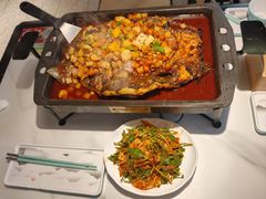-江边城外烤全鱼(世茂广场店)