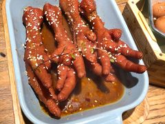 红卤鸡爪-蜜桃餐厅·伴山(湖滨商业街店)