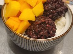 芒果白雪黑糯米-小团圆糖水铺(襄阳南路店)