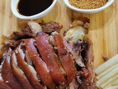 煎饼富贵肘子-天赢酒楼(青馨家园店)