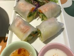 -越弥越南传统美食馆