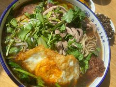 -镇南锅盖面馆(解放路店)