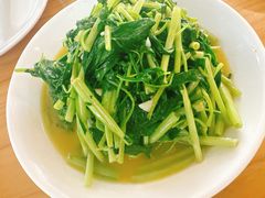 -品鲜村农家菜·阳澄湖大闸蟹(总店)