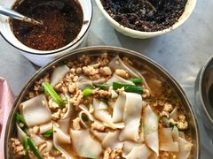 -正宗杨记普洱酸醋米线(总店)