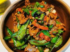 -鸽子侯·家宴·平价海鲜(市图书馆店)