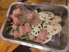 -小饕荟雅安贡椒鱼鲜馆(广福桥店)