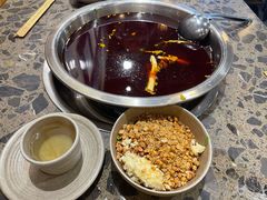 全红味锅底-肖肖酸萝卜鱼火锅(总店)