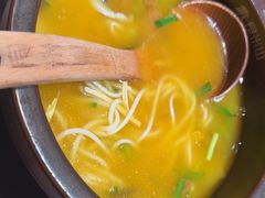 -良米山·云南野生菌过桥米线(上海首店)