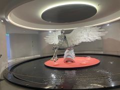 -涨巢·潮玩水疗局
