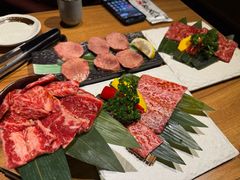 -炼火烤肉店