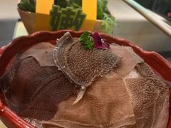 -左庭右院鲜牛肉火锅(金山万达店)