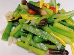 -鹊华居·地道鲁菜·海鲜·融合味(大明湖店)