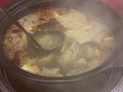 -花苑美食横琴生蚝火锅(拱北粤华路店)