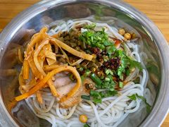-舌尖上的米粉(阳朔二店)