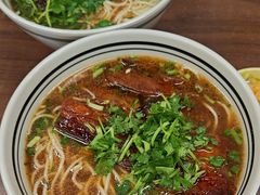 -小马牛肉面·牛骨熬制(南京博物院店)