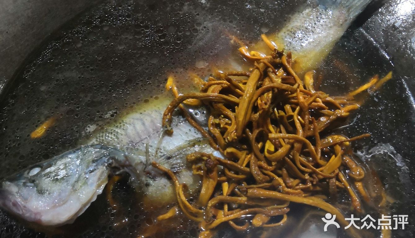 虫草花金汤鲈鱼既营养又滋补