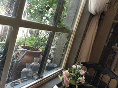 -秘密小花园(第三中学店)