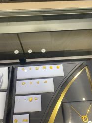 -周大福CHOW TAI FOOK(浦东八佰伴店)