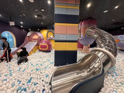 -MELAND CLUB亲子乐园·派对·餐厅(北京芳圆里ID MALL店)