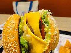 -The Habit Burger Grill 哈比特汉堡(复兴soho店)